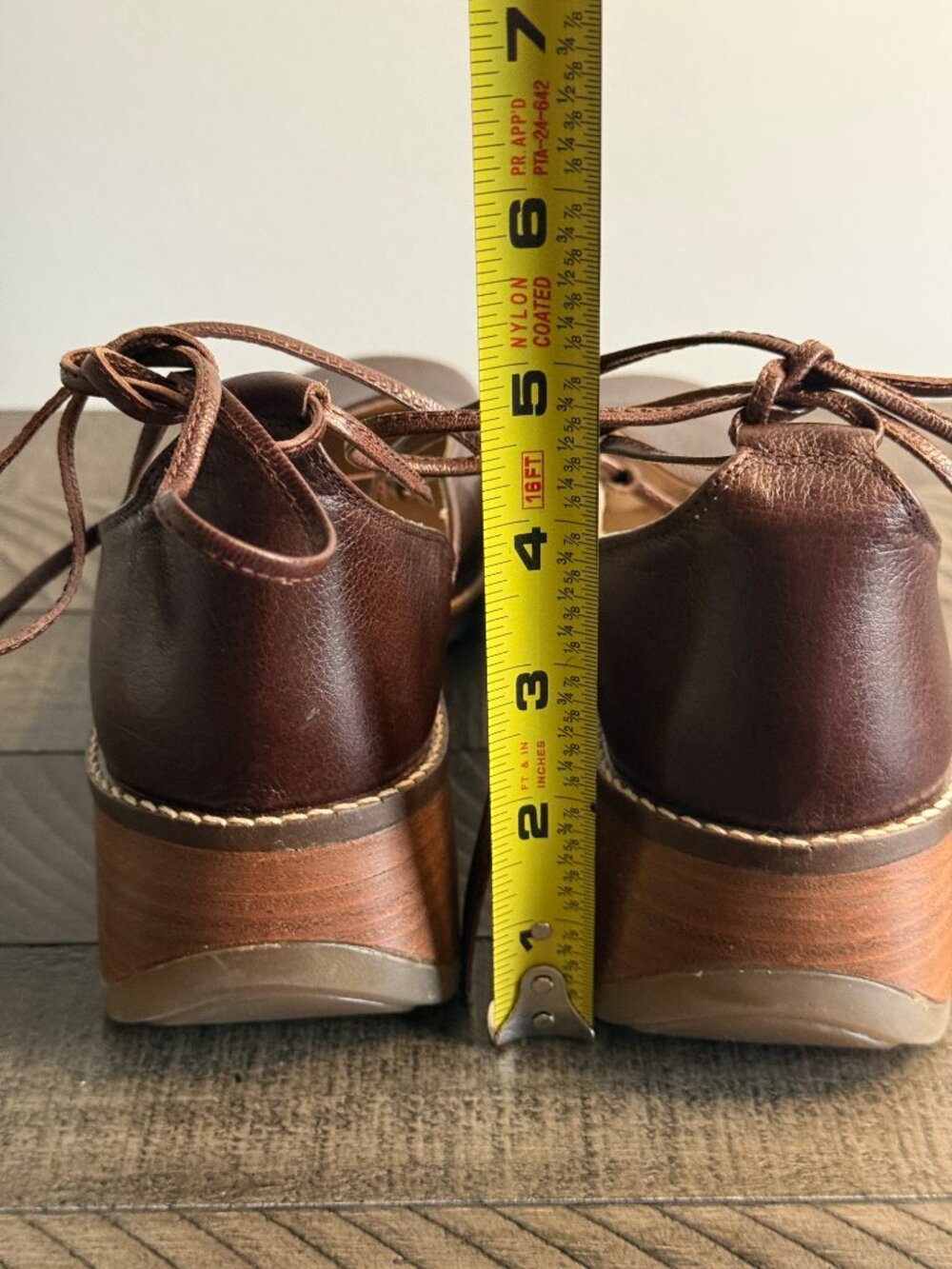 Nexus Women's Brown Leather Shoes Size 37/ US 6.5 - Picture 10 of 10